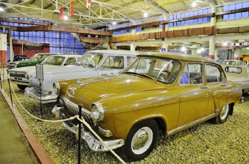 Soviet Retro Car Auction